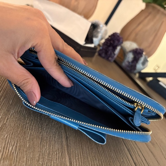 Prada Saffiano Ribbon Wallet FINAL PRICE - Picture 16 of 16